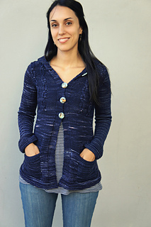Flyaway_hoodie_002_small2