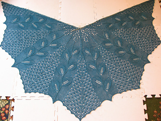 In_spring_shawlette_001_small2