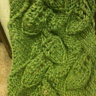 Leaf_scarf_detail_small2
