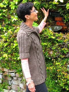 Quercus_cardi_side_view_4_resized_small2