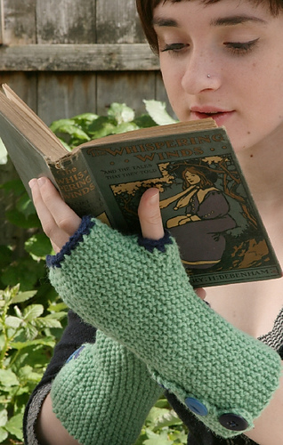 Gauntlet_image2_medium