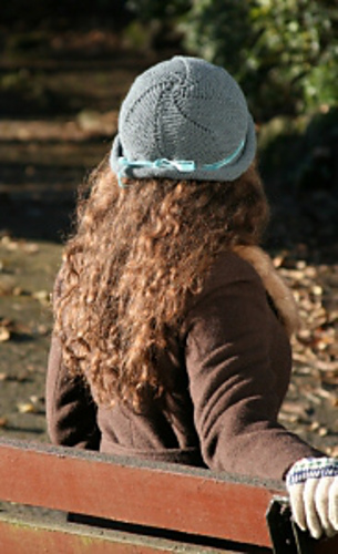 Retroclochehat3_medium