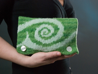 Fiddlehead_wallet_front_lg_small2
