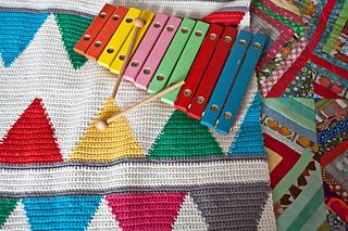 Bunting_baby_blanket_4_small2