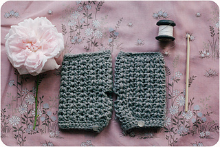 Cold_at_night_hand_warmers_small2