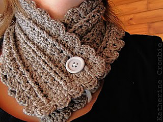 Neckwarmer_one_02_small2