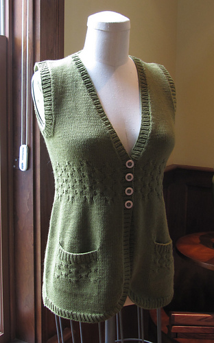 Circles_vest_1_web_medium