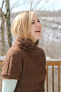 Snug_bonus_shoulder_view_the_knitting_vortex_small2