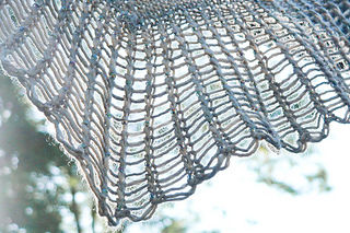 Arachnoshawlette_cover_the_knitting_vortex_small2