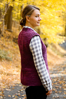 Patty_ann_back_view_the_knitting_vortex_small2