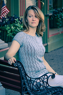 Aqueous_seated_the_knitting_vortex_small2