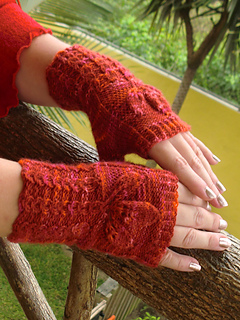 Pf4-gloves_small2