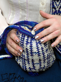 Pf1-bag-on-lap_small2