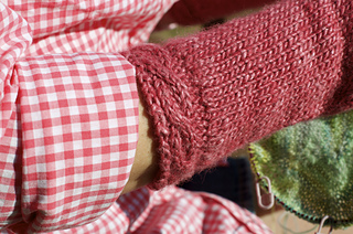 Ida_mitts_cuff_detail_small2
