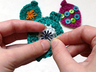 Lpdecw3p2crochet4_lg_small2