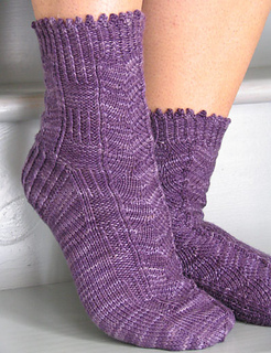 Pattern_381_sock_small2