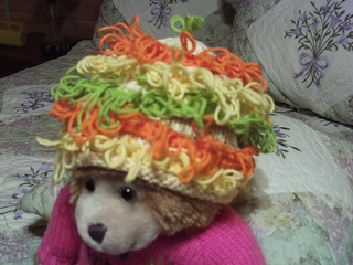 Loopybabyhat001_small2