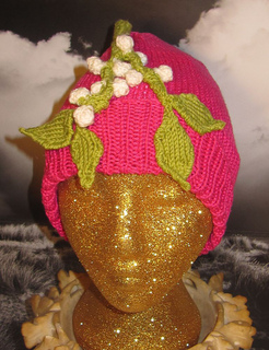 Mistletoe_beanie1_small2