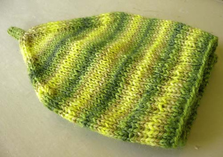 Sockyarn_babyhat_02sm_small2
