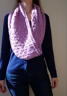 Smock_and_roll_selfie_02_small2