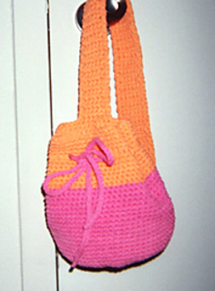 Back_pack_pinkorange_small2
