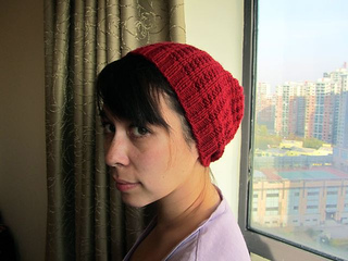 Girlyhat_small2
