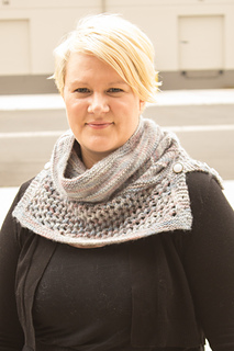 Haymarket_arya_water_dancer_cowl_kristen__1__small2