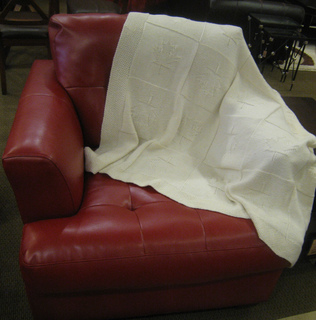 Red_chair_small2