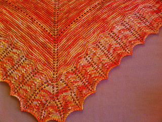 Sunshine_shawl_1_small2