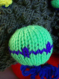 Tree_bauble_small2