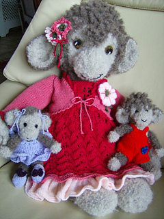 Mindy_wth_bbys_small2