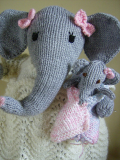 Nellie___baby_cls_up_small2