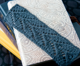 Demichevronbookmark_small2