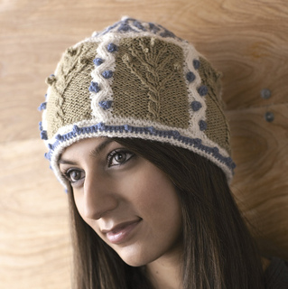 Knitting_green_tree_of_life_hat_small2