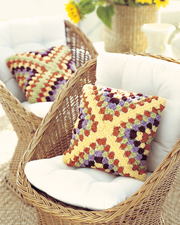 Ctmj09grannypillow1_small2
