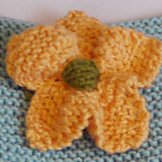 Easybreezyflowercloseup_small2