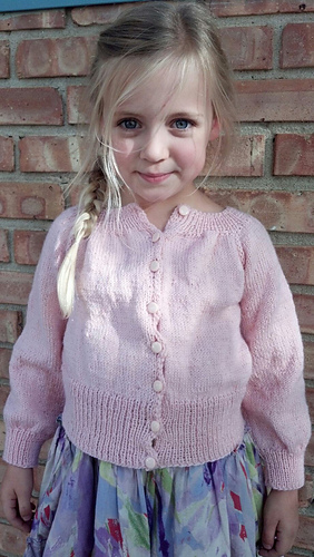 Kate_in_kindergarten_sweater_medium