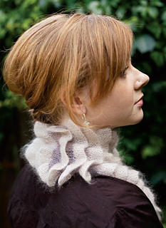 Pleated_scarf3_300dpi_small2