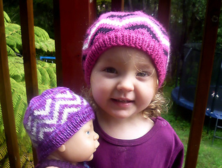 Zigging_hat_035b_small2