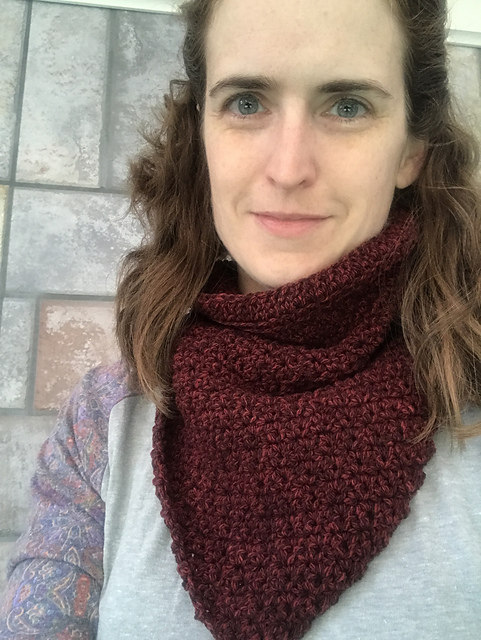 Nutmegknitter's Bandito Cowl in MM Tweed Pumice