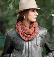 Checkered_cowl_small