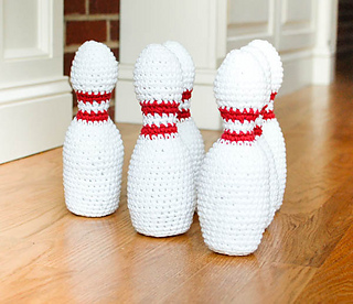 Crochet_bowling_set_pattern__1_of_5__small2