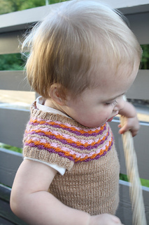 Vest_rundstrikket_small2