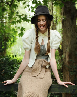 Beauty_knitting_pattern_alpaca_cardigan_small2