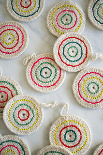 Crochet-candy-ornaments-600-4_small2