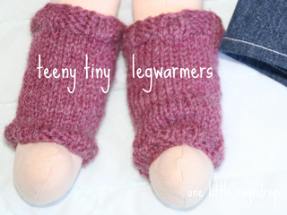 Teeny_tiny_legwarmers_small2