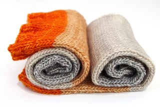 Whit_s_knits_colorblock_hand_warmers_5_small2