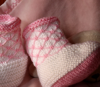 Royal_quilting_booties_2_small2