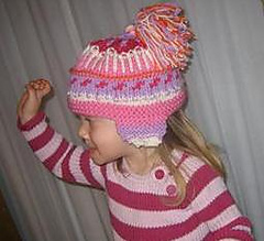 Colorful_hat_with_earflaps_3_small