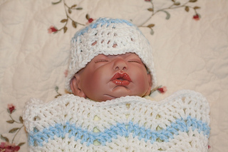 Easteregghatcocoon_02_small2